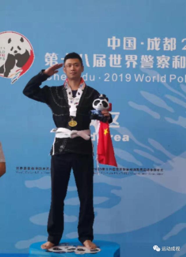 开云体育官方网站-包含巴西选手垒球比赛中斩获精彩铜牌的词条