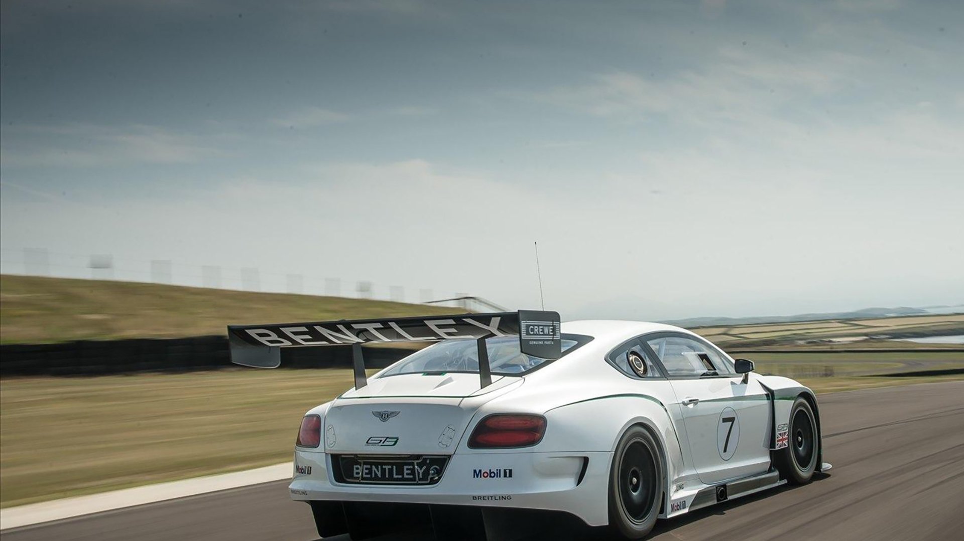 库里绝境三分定乾坤，纽约客饮恨金州的传奇时刻