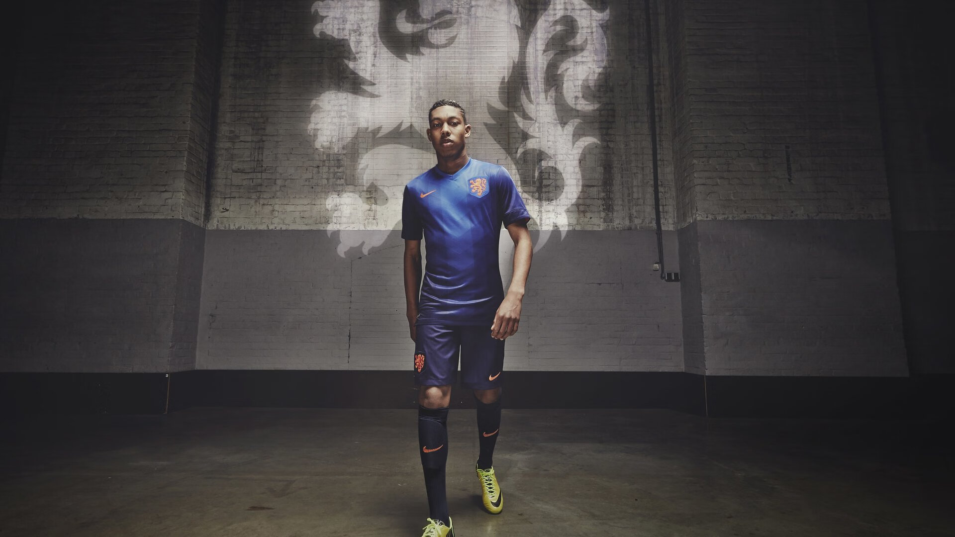 伊萨克梅开二度助切尔西争冠战告捷 蓝军客场力克突尼斯