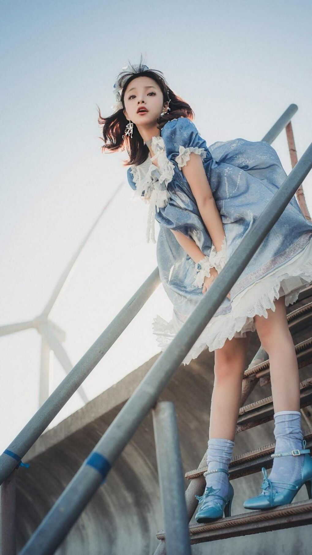 深圳队主场力克国王，字母哥关键球定乾坤