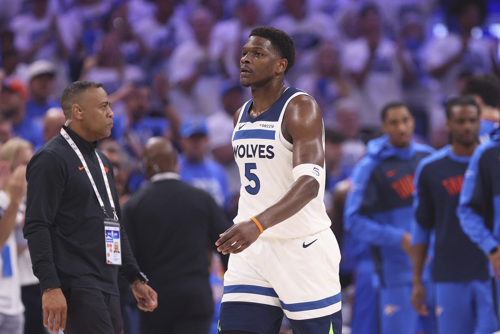 热火带走雷霆,爱德华兹成为关键先生 热火带走雷霆,爱德华兹成为关键先生