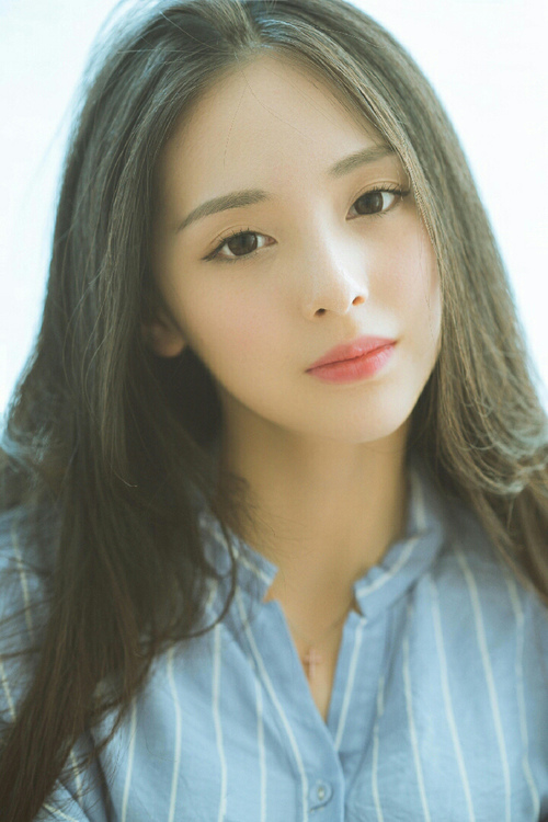 跨界之战,广东队全面压制勇士,詹姆斯世界排名争夺战接管比赛